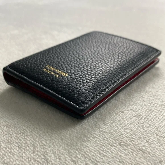 Tom Ford Full Grain Pebbled Calf Leather Bifold Cardholder (Black/Dark Red) - Picture 5 of 16